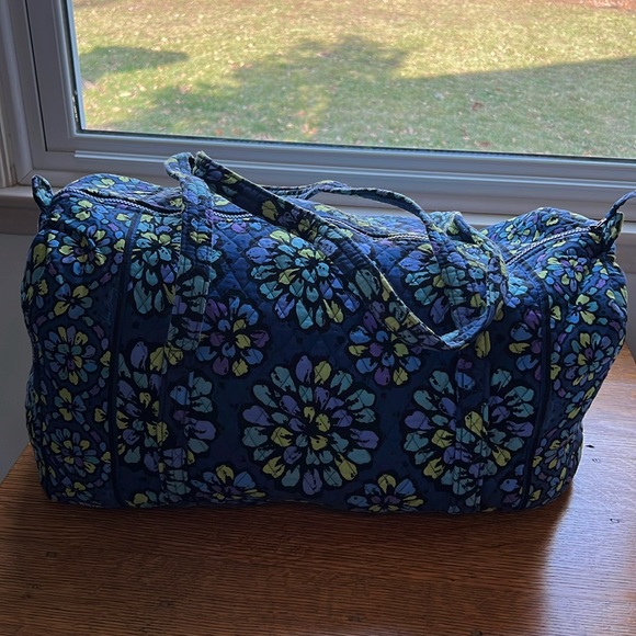 Vera Bradley Handbags - Vera Bradley Duffle